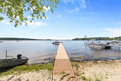 17 Shore Ave, Lakeville, MA 02347 - Photo 2