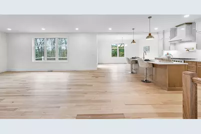 49 Balsam Hill Rd, Ludlow, MA 01056 - Photo 10