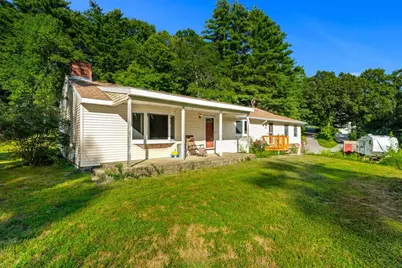 239 Lovers Ln, Haverhill, MA 01830 - Photo 8