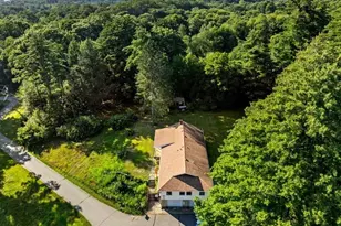 239 Lovers Ln, Haverhill, MA 01830 - Photo 18