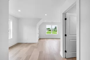 32 Balsam Hl Rd, Ludlow, MA 01056 - Photo 30