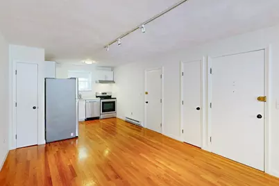 104 Trowbridge St #4, Cambridge, MA 02138 - Photo 6