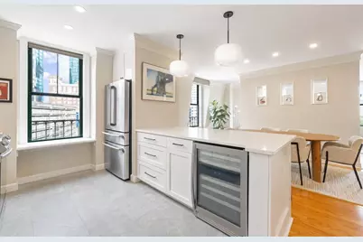 75 Clarendon St #602, Boston, MA 02116 - Photo 2