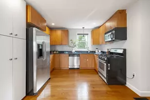 24 Harvard St, Natick, MA 01760 - Photo 6