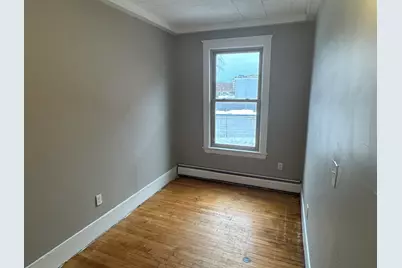 135 Lafayette Square #2R, Haverhill, MA 01832 - Photo 8