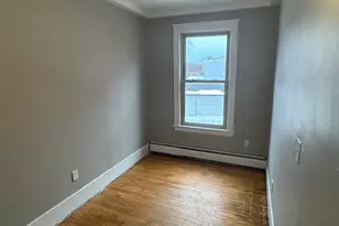 135 Lafayette Square, Haverhill, MA 01832 - Photo 8