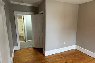 135 Lafayette Square, Haverhill, MA 01832 - Photo 12