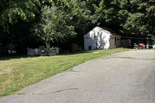 16 Highland St, Townsend, MA 01469 - Photo 32