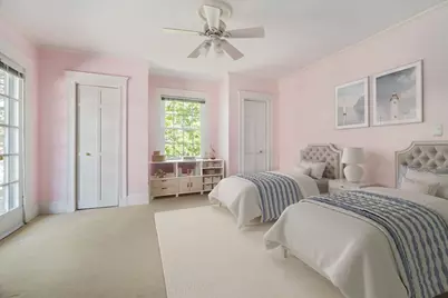 17 Chesham Road, Brookline, MA 02445 - Photo 18
