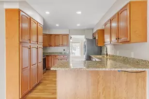63 Hillside Village Dr, West Boylston, MA 01583 - Photo 8