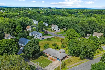 532 Union St, Franklin, MA 02038 - Photo 30