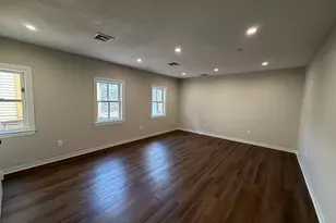 321 Central St, Lowell, MA 01852 - Photo 1