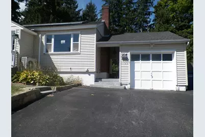 214 Grove Ave, Leominster, MA 01453 - Photo 2