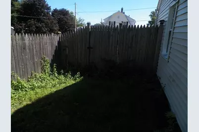 214 Grove Ave, Leominster, MA 01453 - Photo 28