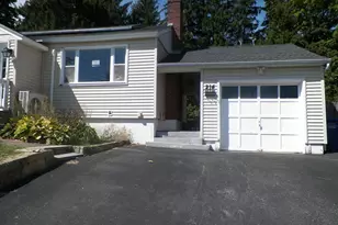 214 Grove Ave, Leominster, MA 01453 - Photo 2