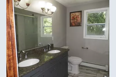214 Grove Ave, Leominster, MA 01453 - Photo 12