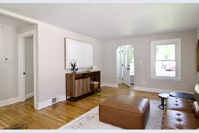 137 Cloran St, Springfield, MA 01109 - Photo 10