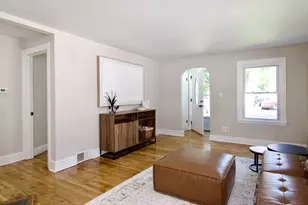 137 Cloran St, Springfield, MA 01109 - Photo 10