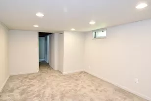 137 Cloran St, Springfield, MA 01109 - Photo 34