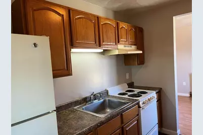 54-56 Mechanic St, Leominster, MA 01453 - Photo 4