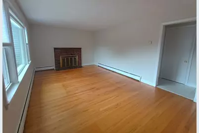 459 Appleton St #H, Arlington, MA 02476 - Photo 4