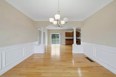52 Regency Dr, Dracut, MA 01826 - Photo 14