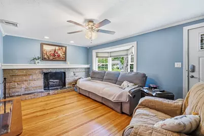 31 Sunset Terrace, Agawam, MA 01030 - Photo 12