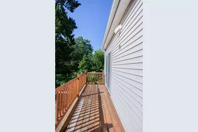 126 Sears Island Dr, Worcester, MA 01606 - Photo 36