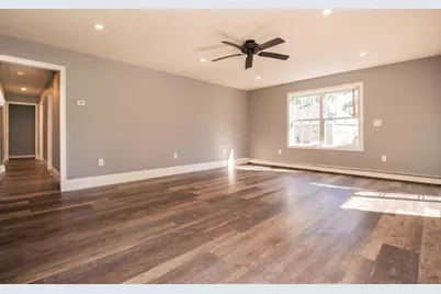 126 Sears Island Dr, Worcester, MA 01606 - Photo 18