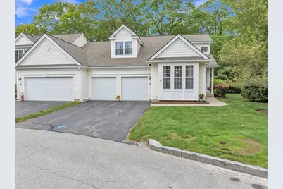 16 Linkside Ct #16, Northbridge, MA 01534 - Photo 2