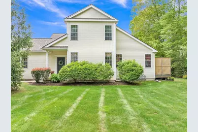 16 Linkside Ct #16, Northbridge, MA 01534 - Photo 1