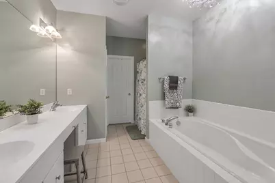16 Linkside Ct #16, Northbridge, MA 01534 - Photo 24