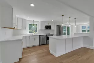 10 Briggs Ln, Marion, MA 02738 - Photo 2