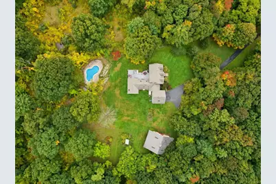 52 Moore Ln, Northborough, MA 01532 - Photo 2