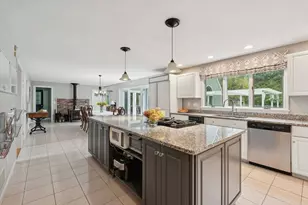 52 Moore Ln, Northborough, MA 01532 - Photo 6