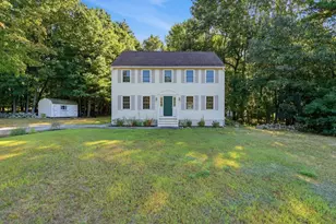 59 Crystal Ct, Haverhill, MA 01832 - Photo 2