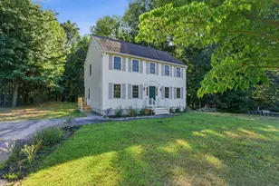 59 Crystal Ct, Haverhill, MA 01832 - Photo 4