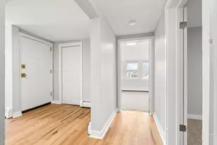 25 1/2 Porter St, Taunton, MA 02780 - Photo 8
