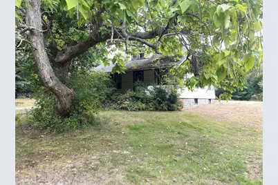 23 Taunton St, Lakeville, MA 02347 - Photo 2