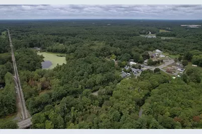 23 Taunton St, Lakeville, MA 02347 - Photo 22