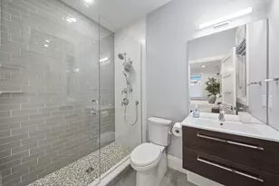 64 Auburn St, Newton, MA 02466 - Photo 14
