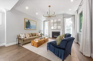 64 Auburn St, Newton, MA 02466 - Photo 2