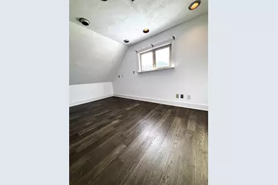 978 Washington, Weymouth, MA 02189 - Photo 4