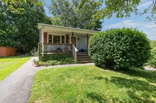 127 Kenmar Dr, Somerset, MA 02726 - Photo 2