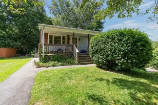 127 Kenmar Dr, Somerset, MA 02726 - Photo 2
