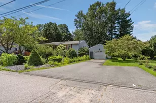 127 Kenmar Dr, Somerset, MA 02726 - Photo 18