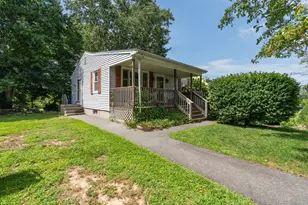 127 Kenmar Dr, Somerset, MA 02726 - Photo 4