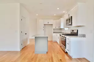 23D Crownshield, Uxbridge, MA 01569 - Photo 6