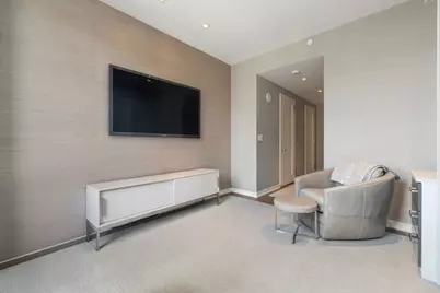 580 Washington St #PHE, Boston, MA 02111 - Photo 16