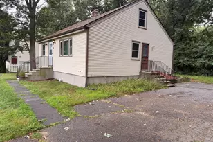 16 Assonet Blvd, Freetown, MA 02702 - Photo 4